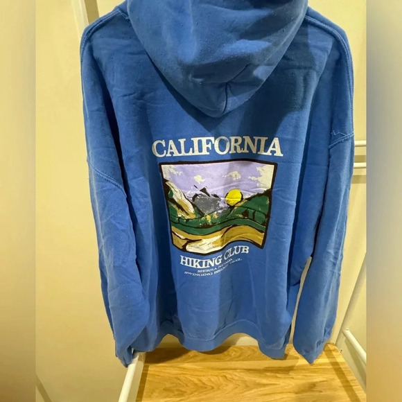 NWT Mens Urban Outfitters California Hiking Hoodie Sz L - Picture 7 of 9